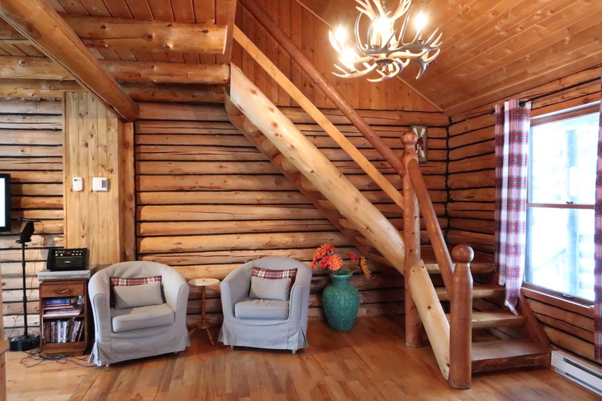Cozy Log Cottage La Minerve Exterior photo